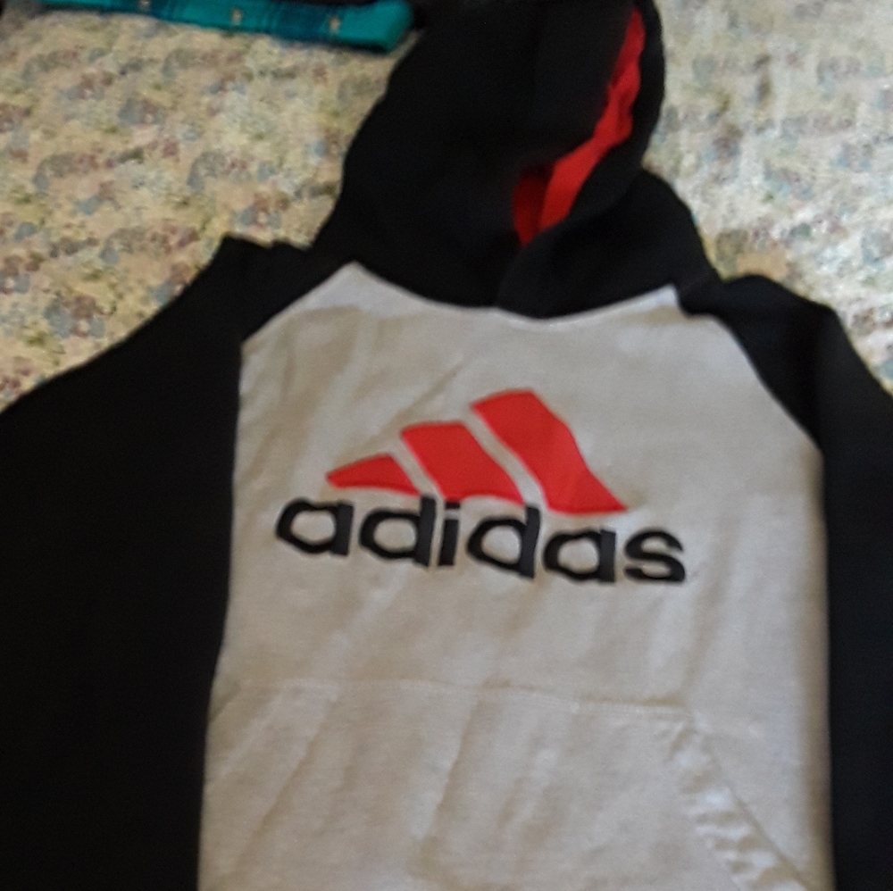 Boys sweat shirts